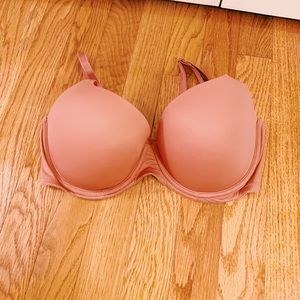 PINK Wear Everywhere Lightly Lined Bra 34DD